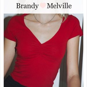 Brandy Melville Gina top